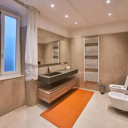 شقة Doretta's House - Luxury نولي