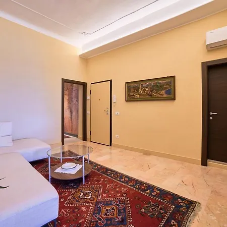 شقة Doretta's House - Luxury نولي