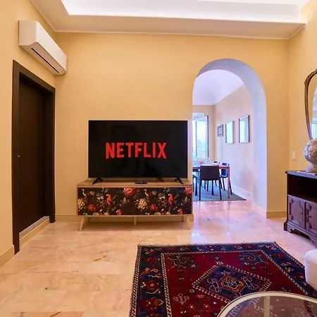 شقة Doretta's House - Luxury نولي